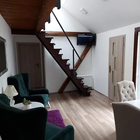 Bella * Komárno